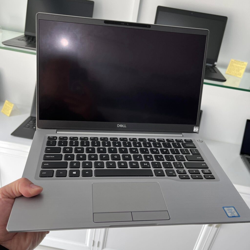 Dell-Latitude-7400