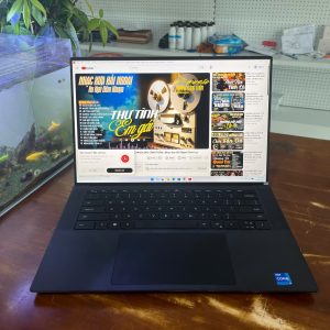 Dell Precision 5560 i7-11850H, RAM 16GB, SSD 512GB NVMe, NVIDIA Quadro T1200 4GB