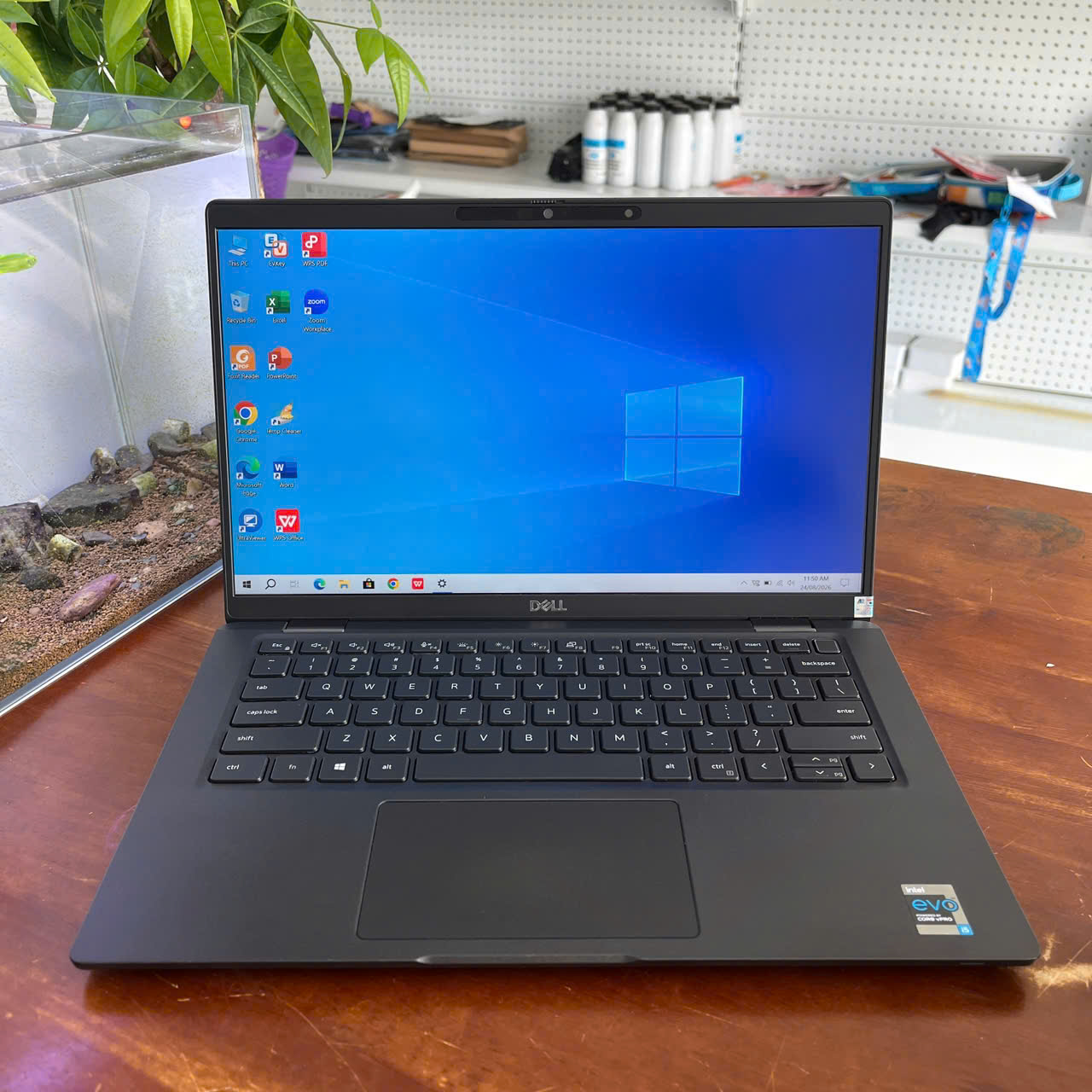 Dell Latitude 7420 i5-1145G7, RAM 16GB, SSD 256GB vỏ carbon - Ảnh chính