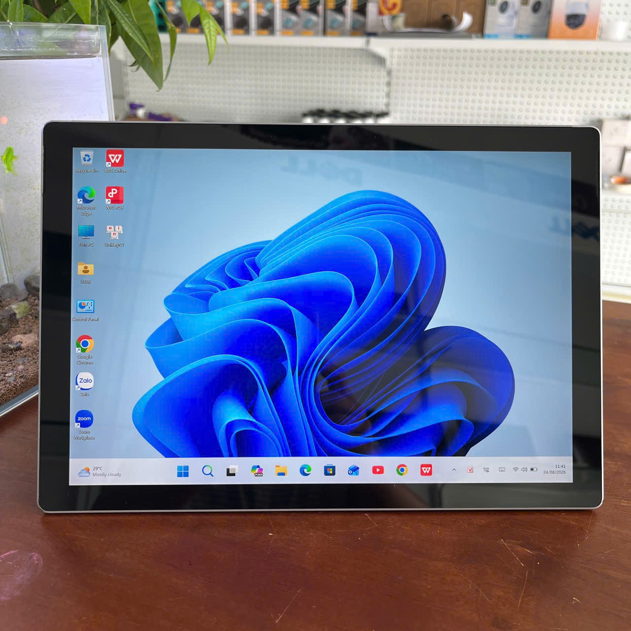 Surface Pro 7+ i5-1145G7, RAM 16GB, SSD 256GB kèm phím Us - Ảnh 2