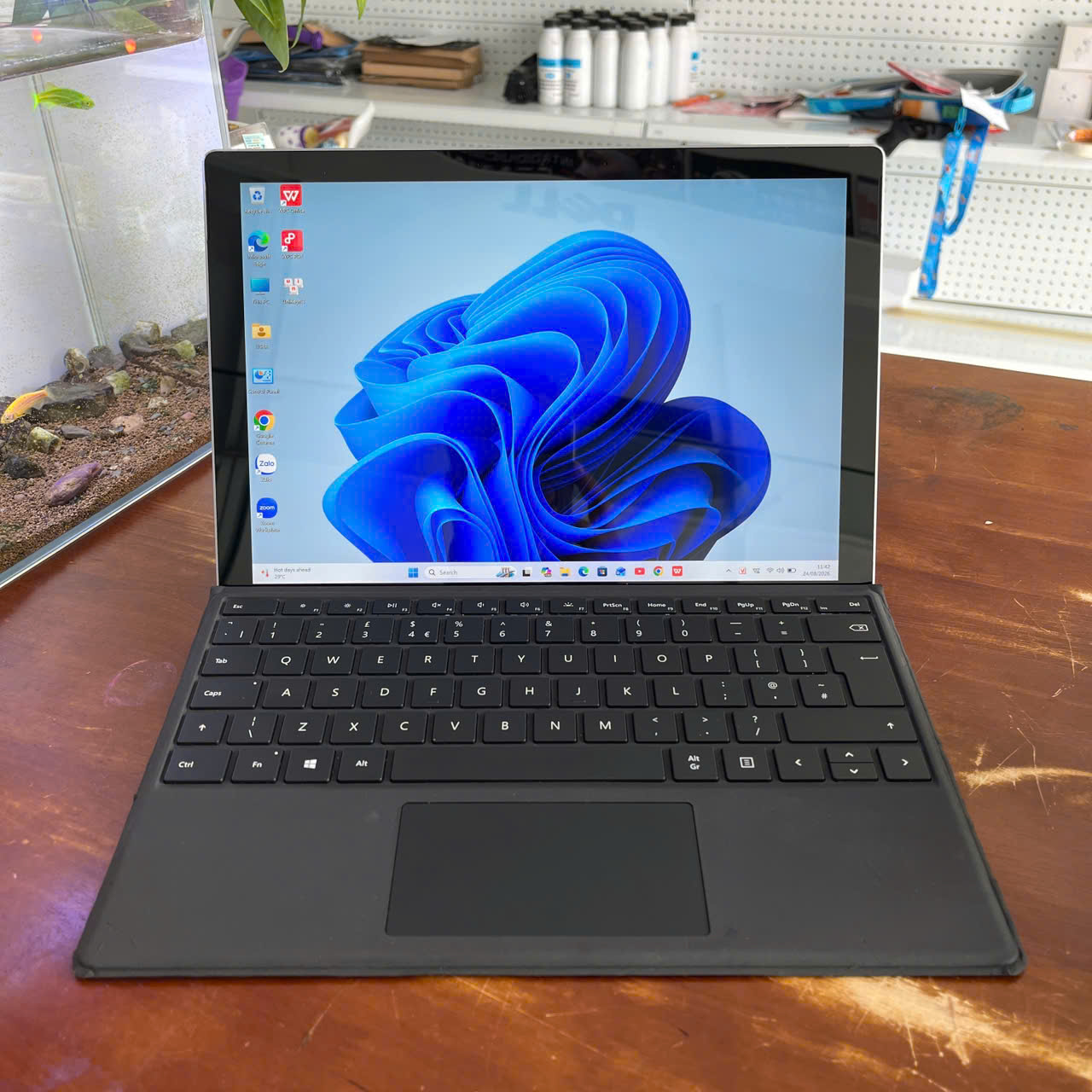 Surface Pro 7+ i5-1145G7, RAM 16GB, SSD 256GB kèm phím Us - Ảnh 6