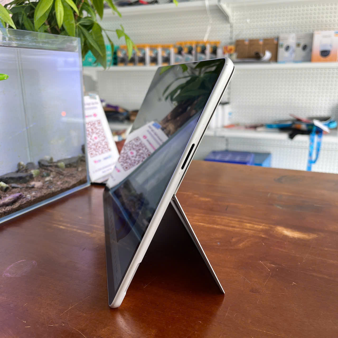 Surface Pro 9 i5-1245U, RAM 16GB, SSD 256GB kèm Phím US - Ảnh 2